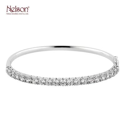 China FASHIONABLE Wholesale Price OEM ODM one of a kind 18K Gold White Gold Diamond Wedding Single Line Bangle For Girlfriend for sale