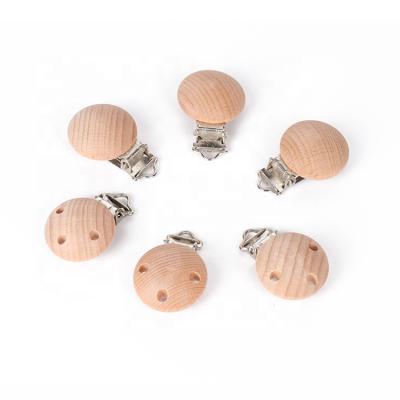 China BPA Free Hot Sale Beech Wood Pacifier Clips Baby Teething Wooden Round Pacifier Clip for sale