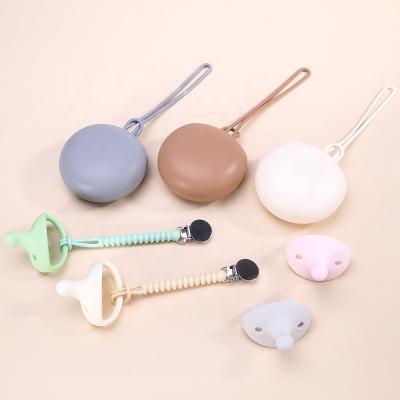 China Dummy Baby Pacifier Clip Bpa Teether BPA Chain Holder Natural Rubber Pacifier Bag Silicone Soother Free Soft Nipple Case for sale