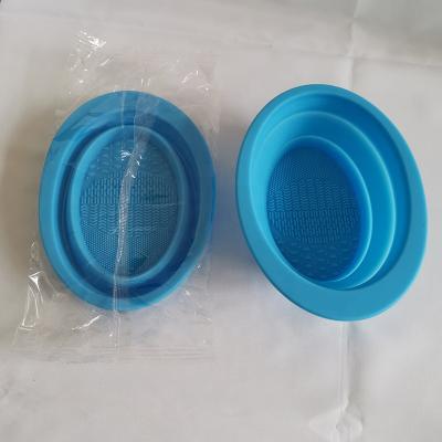 China Folding Bowl With Friction Pad On The Bottom Flexible Manual Bowl Brush Silicone Makeup Brush Cleaning Tool for sale