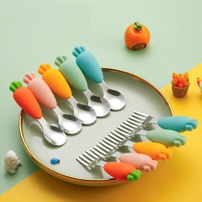 China BPA Free 2022 New Design Stainless Steel Self Spoon Fork Baby Silicone Spoon and Fork Training Feeding Set for sale