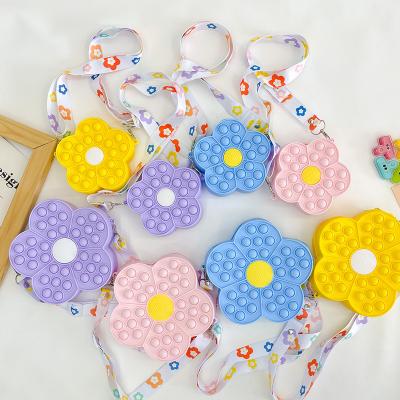 China 2021 Fashion Custom Silicone Coin Purse Parent-child Bag Push Bubble Flower Train Sensory Busy Person Toys Purses for sale