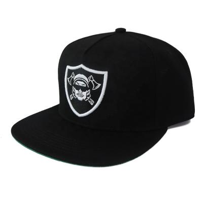 China JOINT Custom Black 5 Panel Snapback Caps Bulk Hats For Men Similar To Flat Brim Hats for sale