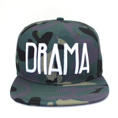 China 2020 COMMON Fashion Green Camouflage Pattern High Quality Custom Flat Snapback Caps Hats For Men for sale