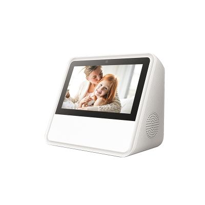 China All-New Display Video Information Customize Family Physician Alexa Smart Speaker For Elderly With Int elligent Video Voice Chat for sale