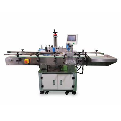 China Round Bottle Auto Sticker CLOTHING Square Labeling Machines For Flat Double Side Labeling for sale