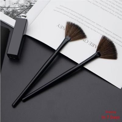 China Angular Blush Makeup Wooden Handle Simple Black Fan Brush Cosmetic Tools for sale