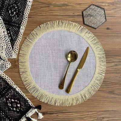 China Sustainable Christmas Jute Place Mat New Design Dinner Fringe Table Rug for sale