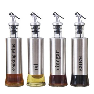 China Kitchen Restaurant Hotel Factory Direct Oil Dispenser Bottles Cooking Glass Bottle Sprayer Condiment Serving Olive Oil Dispenser for sale