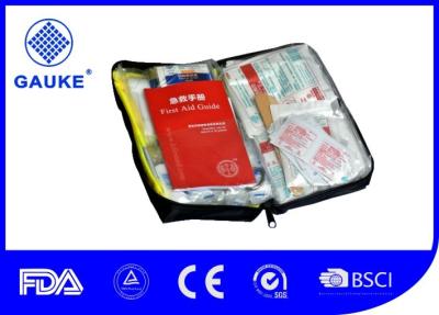 China Mini Outside Promotional Car First Aid Kits Medical Trauma Bag 360 * 250 * 85mm for sale