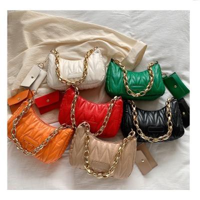 China Fashion Wholesale Designer Bags Ladies PU Leather Chain Evening Bags Quilted Underarm Sling Handbags and Purses D0735 for sale