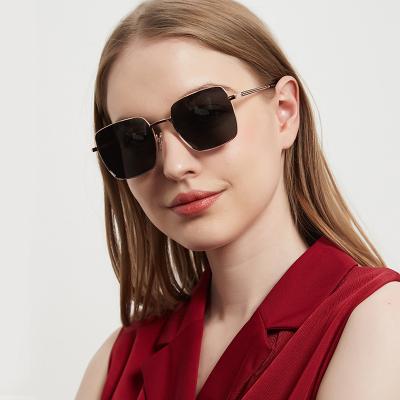 China New Classic Vintage Sunglasses Designer Custom Logo Metal Frame Sunglasses For Women for sale