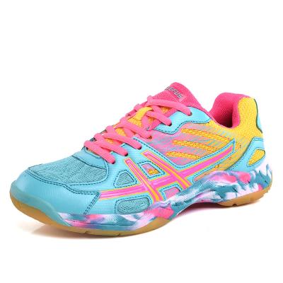 China Fashion\comfortable\durable\breathable\lit 2020 hot sale fashion kids girls non marking badminton shoes good quality tennis shoes mujer for women for sale