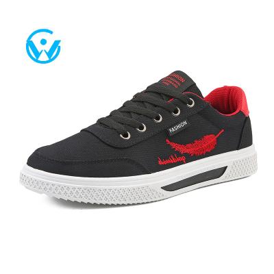 China Fashion\Comfortable\Durable\Breathable\Lighted 2022 New Summer Men's Korean Fashion Soft Board Shoes Men's Canvas Casual Fashion Shoes Breathable Fabric Shoes For Men for sale