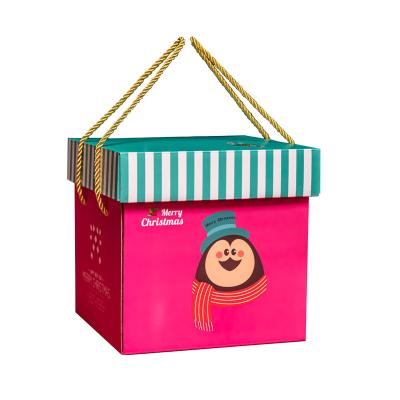 China Creative Recycled Materials Snacks Packaging Gift Paper Boxes With Lid And Tray Square Tote Gift Packaging Box for sale