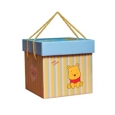 China Custom Recyclable Fruit Snacks Container Custom Box Set Box Factory Price Wholesale Hand Held Square Gift Box for sale