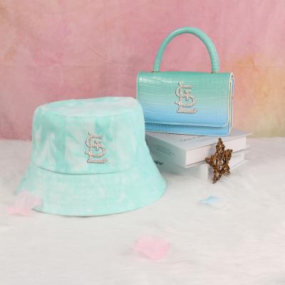 China Lady Detroit Ladies Wallets Jelly Shoulder Bags Purses and Handbags Hat Sets for Women Handbags Bucket Hat and Bag Set for sale