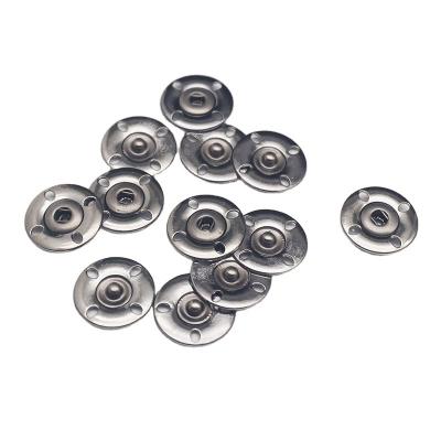 China Good Dry Cleaning Material Widely Used All Kinds Of Clothing Color Rich Texture Strong Sense Of Design Fashion Metal Four-hole Button for sale