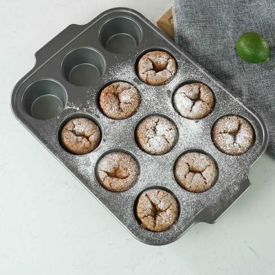 China 12 Cups Sustainable 0.8 Mm Thiness Carbon Steel Muffin Cupcake Non-Stick Coating Pan for sale