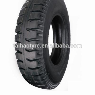 China RSS/SBR/Carbon Black/Natural Rubber China Supplier Loader Bands Good Traction Light Truck Tire 600-15 HOOK for sale