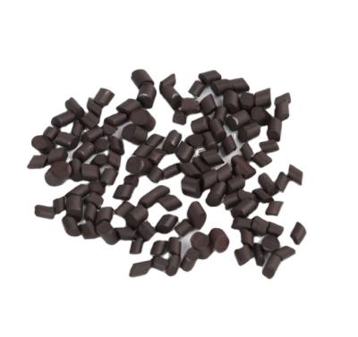 China Industrial grade black raw plastic granules masterbatch molding magnet injection plastic raw material for injection carbon black masterbatch for sale