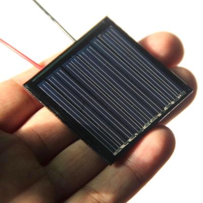 China BUHESHUI 0.25W 5V Small Polycrystalline Solar Panel With Cable 45*45MM 125mmx125mm Education DIY Kits Solar Toys for sale