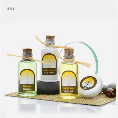 China Exquisite Disposable Hotel Amenities Bathroom Eco-Friendly Luxury Hotel Amenities For Five Star Hotel for sale