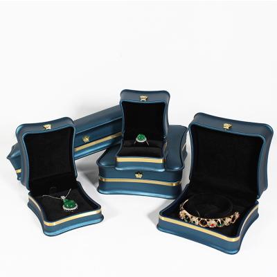 China Custom Jewelry Storage SUNDO Factory Price Blue Leather Jewelry Box Logo Necklace Bracelet Packaging Box In Stock for sale