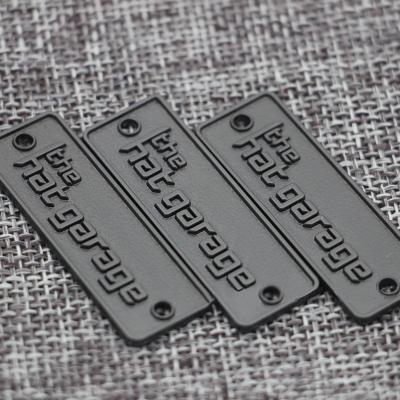 China Handbag Accessories Factory Customized Sorts Metal Plates Apparel Rectangle Metal Labels For Bags / Hat for sale