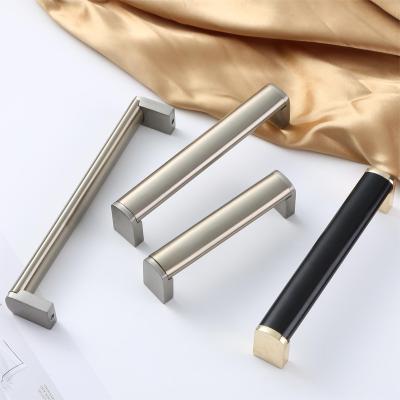 China Modern New Design Zinc Alloy + Stainless Steel Kitchen Furniture Cabinet Hardware Drawer Door Handle for sale