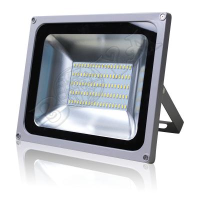 China branco natural impermeável das luzes de inundação do diodo emissor de luz de 50Watt PF 0,95 para a iluminação do posto de gasolina à venda