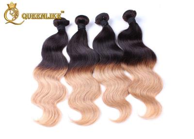 China Remy 100%/Jungfrau-peruanisches Körper-Wellen-Haar rollt Schwarzes zu den blonden Ombre-Haar-Erweiterungen zusammen zu verkaufen