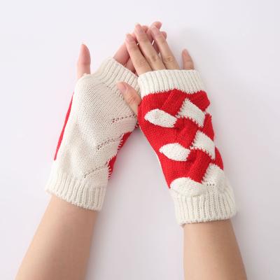 China Outdoor Warm Color Matching Warm Rope Finger Gloves Plain Winter Knitted Full Finger Mittens For Women Gloves for sale