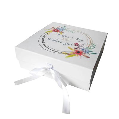 China Low Cost Biodegradable Custom China Gift Paper Box Full Color Printed Packaging Ribbon for sale