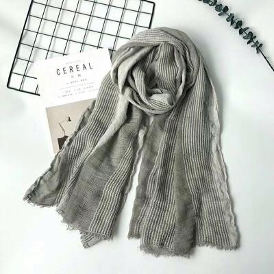 China New Design Winter Japanese Style Hijab Scarves Shawl Fashion Men Scarf Long Lady Cotton Soft Canvas Striped Plaid Scarf for sale