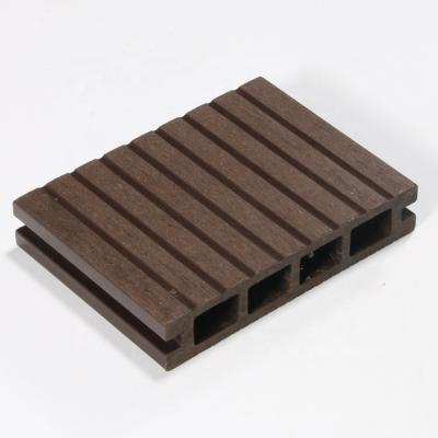 China Modern Outdoor Fire Resistant Cheap Composite Decking Flooring WPC Decking for sale