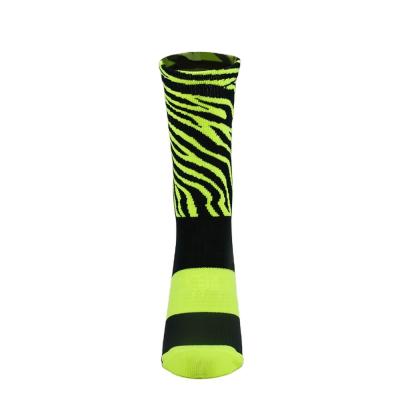 China Wholesale Fashion Green Elastic Breathable Nylon Breathable Unisex Recycling Socks for sale