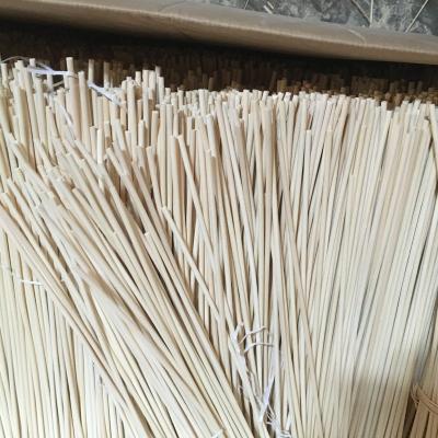 China Customizable 100% natural rattan round core for sale