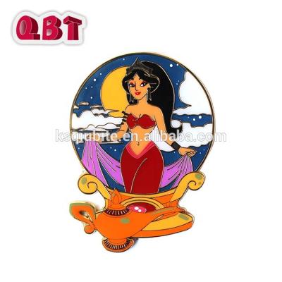 China Gift Fantasy Pins With Pearl Translucent Effect Sandblasting Chinese Factory 2019 for sale