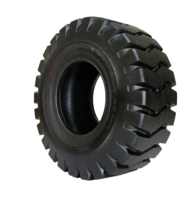 Chine Thailand Natural Rubber Factory Wholesale Supply Heavy Duty Dump Trucks Scrapers Bulldozers Graders Tires 20.5-25 E3/L3 Industrial Tire à vendre