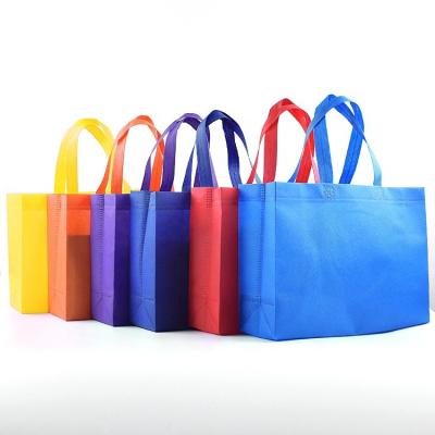 China Hot Sale Recyclable Bags Non Woven Fabric Logo Non Woven Bag Shopping Customized High Quality for sale