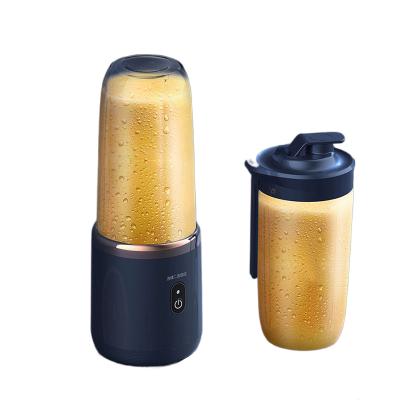 China New Wholesale Mini USB Juice Portable Rechargeable Juice Cup Students Portable Full Automatic Filling Multifunctional Cup + Sports Cup for sale