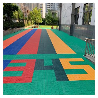 China Outdoor Pickle Ball Courtyard Flooring PP Vinyl Flooring Outdoor Tile Click For Sport PVC Sports Flooring for sale