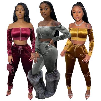 China Anti-pilling New Logo Tracksuit Crop Tops Sweatshirt Custom Made Stylish Jogging Velvet Set Two Piece Sweatsuit Women Tracksuits 2 For Women for sale