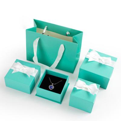 China High Grade Handmade Sliver Bow Jewelry Set Custom Earrings Ring Pendant Jewelry Packaging Box With Logo for sale