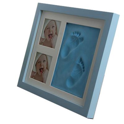 China DIY+ECO-Friendly Wooden Baby Footprint Clay Baby Handprint and Footprint Manufacturers Baby Frame Kit DIY Picture Frame for sale