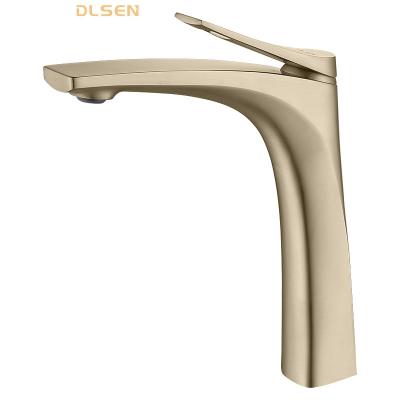 China Modern Swept Faucets Gold Basin Faucet Bathroom Sink Vessel Taps Vanity Faucet With Single Lever Single Hole Water Saving for sale