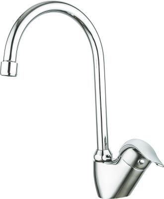 China Gepolijste keukenmixer kraan Chrome afwerking Single Handle waterkraan Te koop