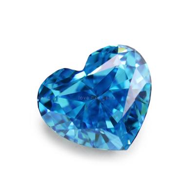 China Blue Color 4K 5A+ Game Or Fire Gemstone Synthetic Aqua Heart Shape CZ Gems Crushed Ice Cut Zircon for sale