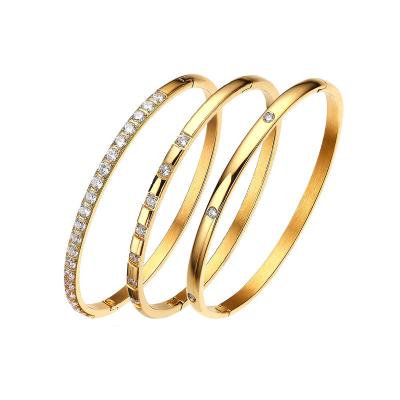 China High Quality Vintage Stainless Steel Wrist Bracelet Jewelry Clear Zircon 18K Gold Plated Bangle For Women for sale